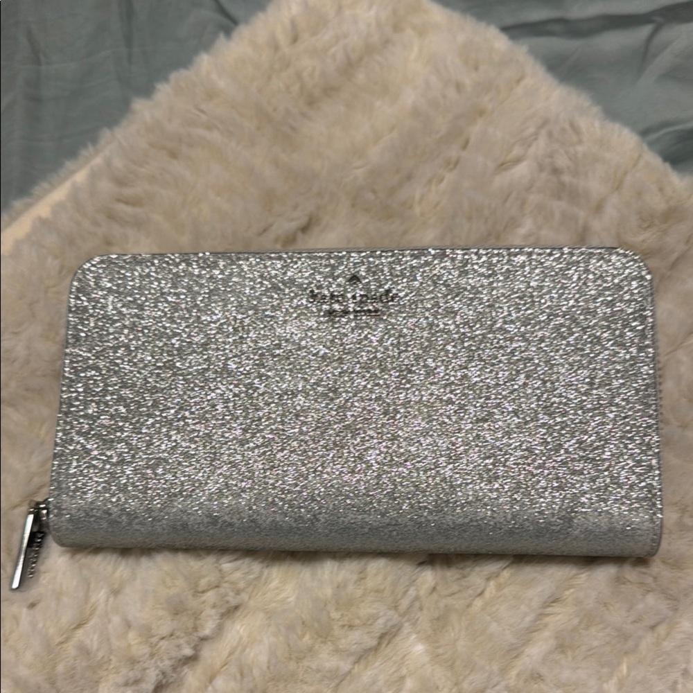 Silver Glitter Wallet with Zipper Closure and Textured Finish